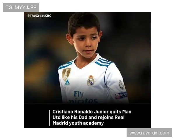 迷你罗试训皇马继承七号