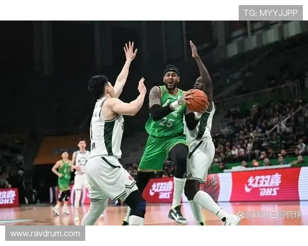 辽宁队外线防守失衡急需调整